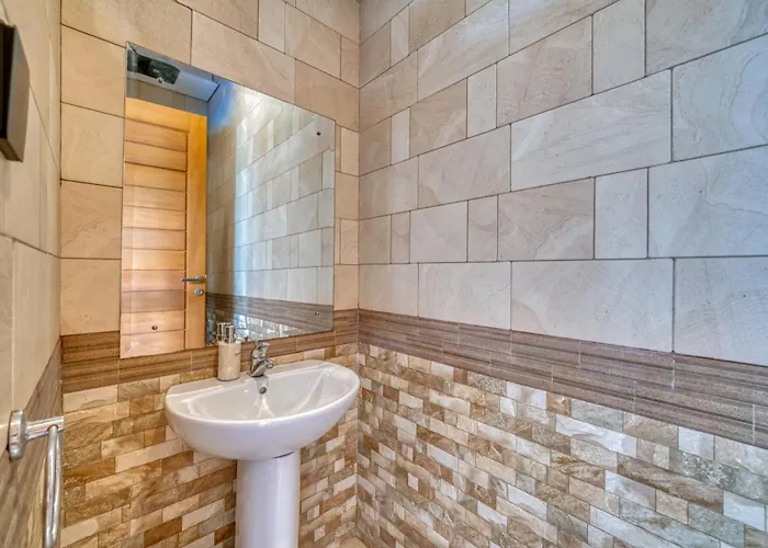 Elite 4bd With Pvt Pool And Golf Access Villa
